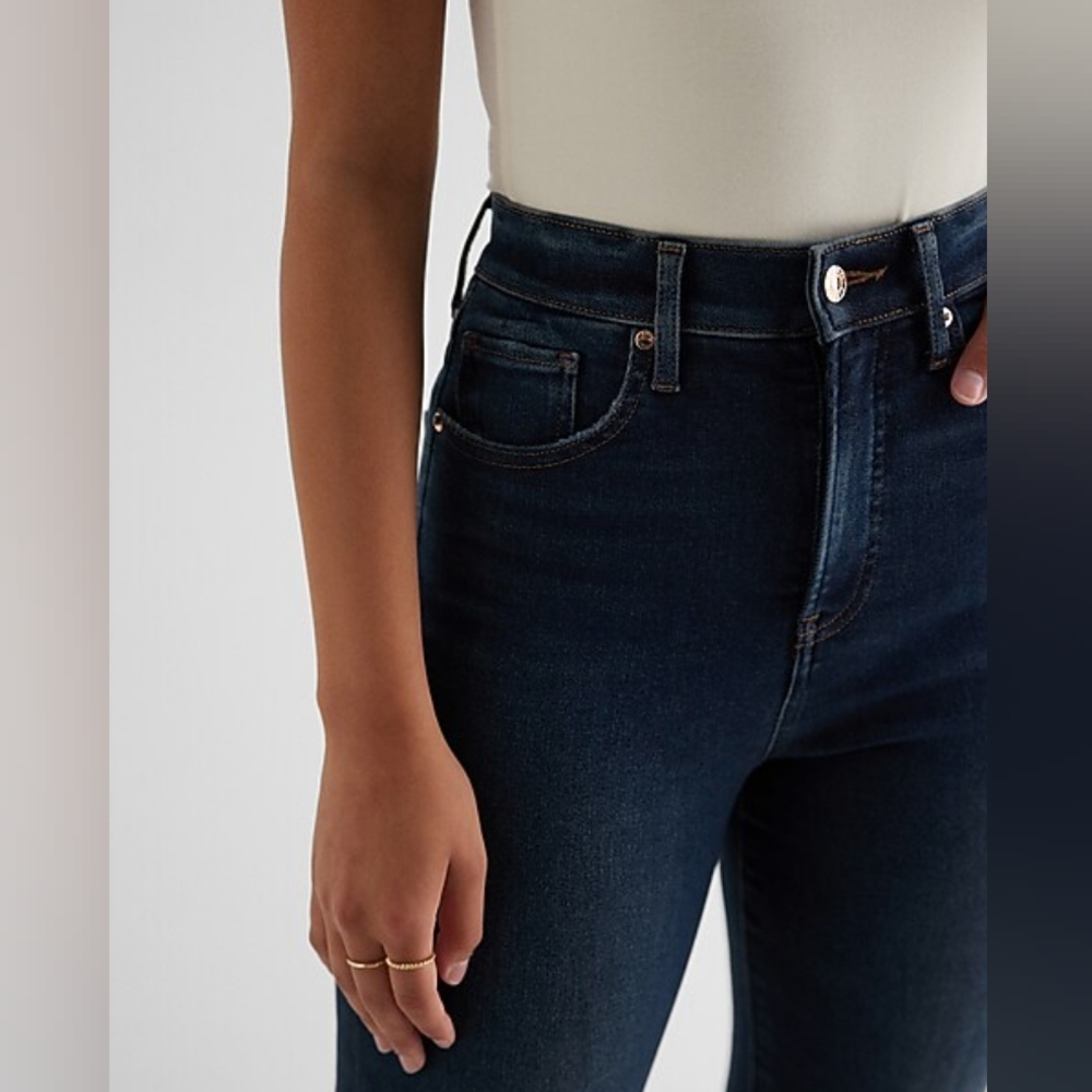 Express | Super High Waisted Dark Wash '90s Slim Jeans